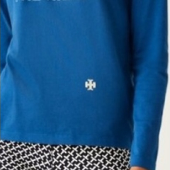 Tory Sport Head for the Hills Graphic Long-Sleeve T-Shirt - Picture 12 of 13